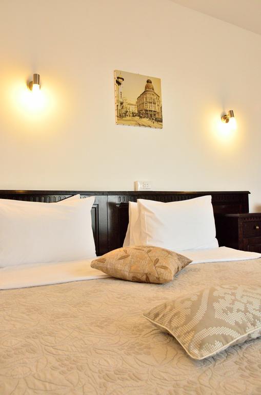 Hotel Belleville Iasi Pokoj fotografie