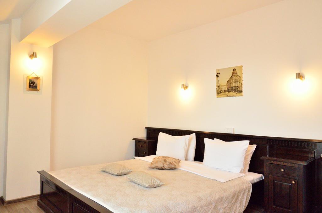 Hotel Belleville Iasi Pokoj fotografie